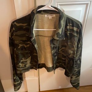 Wild Honey crop camo lightweight jacket